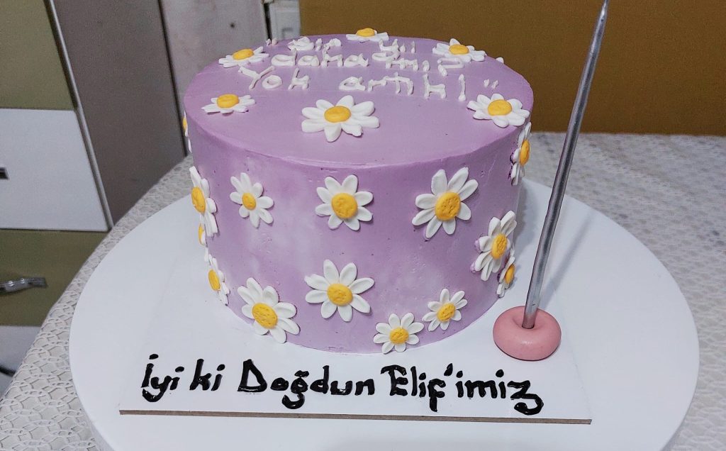 Aynı gün içinde teslim için 07:00 - 13:00 saatleri arasında sipariş verebilirsiniz